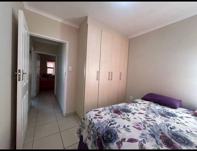 2 BEDROOM APARTMENT FOR SALE IN MANABA BEACH